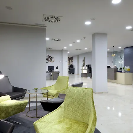 Exe Wtc Hotel 3*