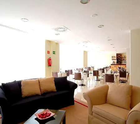 Exe Wtc Hotell Zaragoza