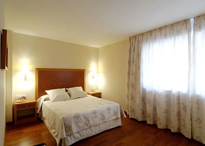 Exe Wtc 3* Saragossa